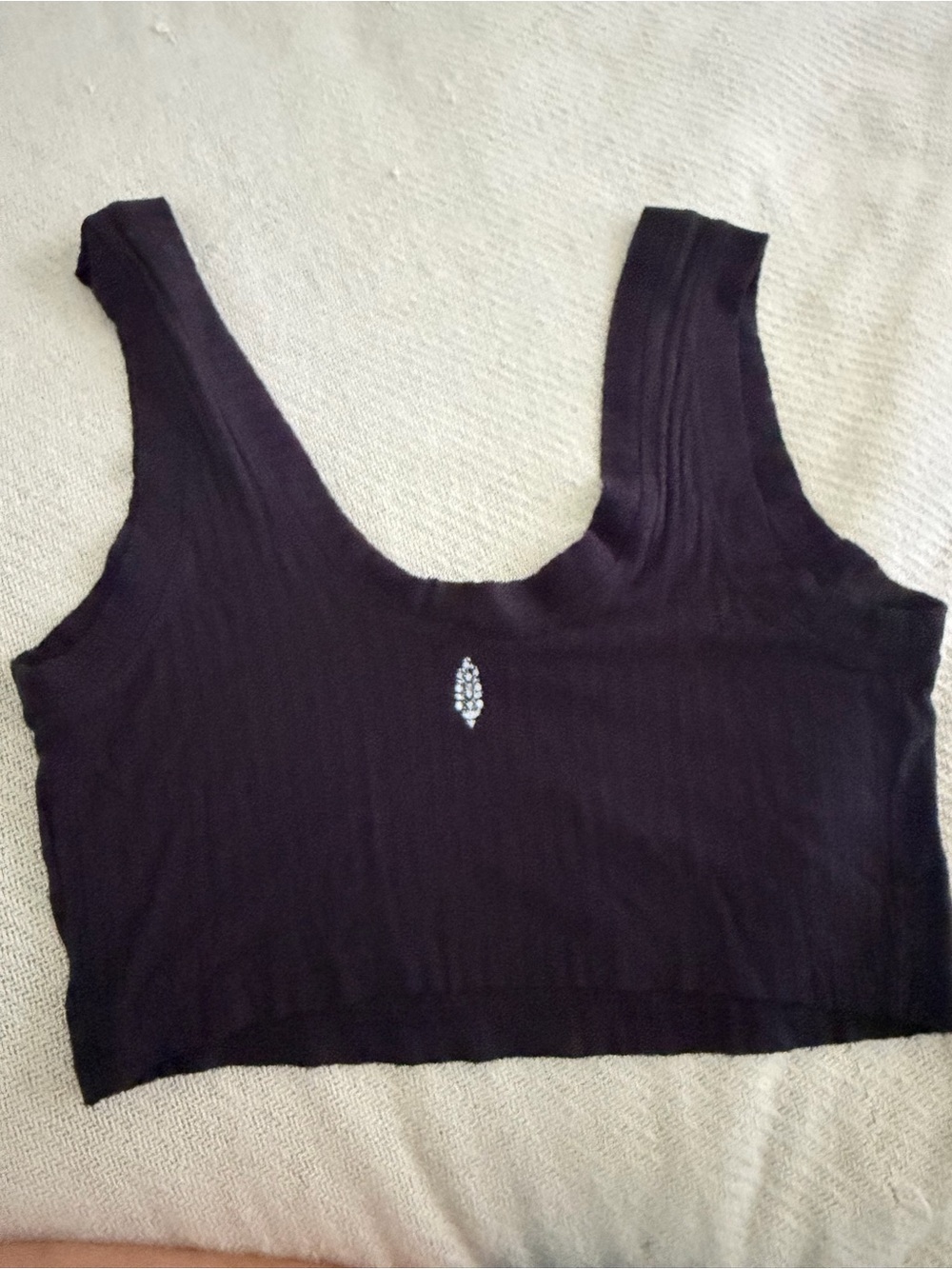 Black Sleeveless Scoop Neck Crop top